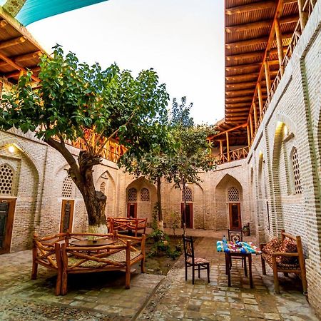 Okhun Madrasah15Th-16Th Century Hotel Buhara Kültér fotó